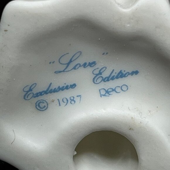 Reco "Love" Exclusive Edition White Porcelain Angel 1987 - Picture 7 of 7